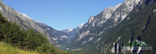 La Val Raccolana visto dal Borgo sopra di Patocco, frazione di Chiusaforte